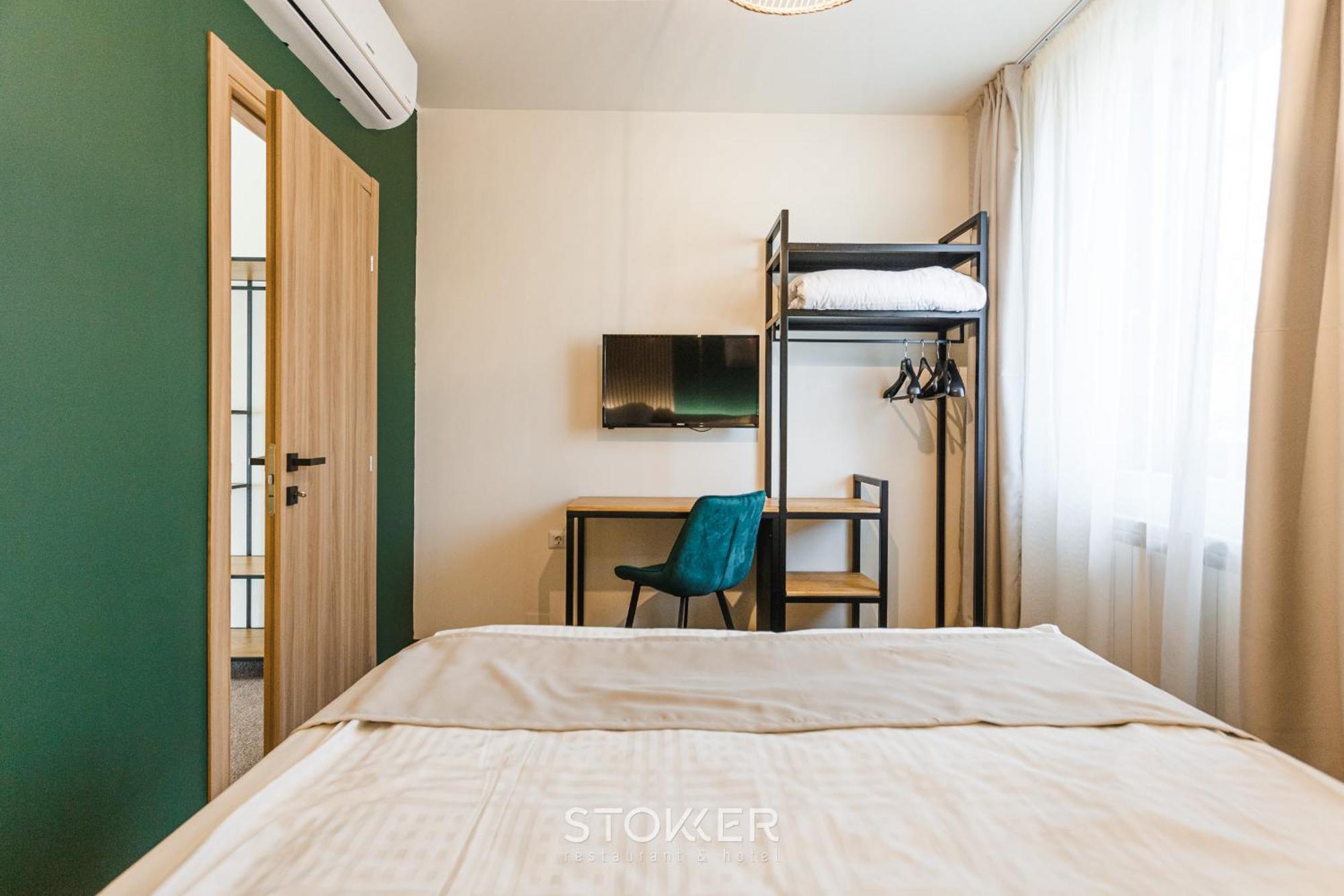Stokker Hotel Орадеа Екстериор снимка
